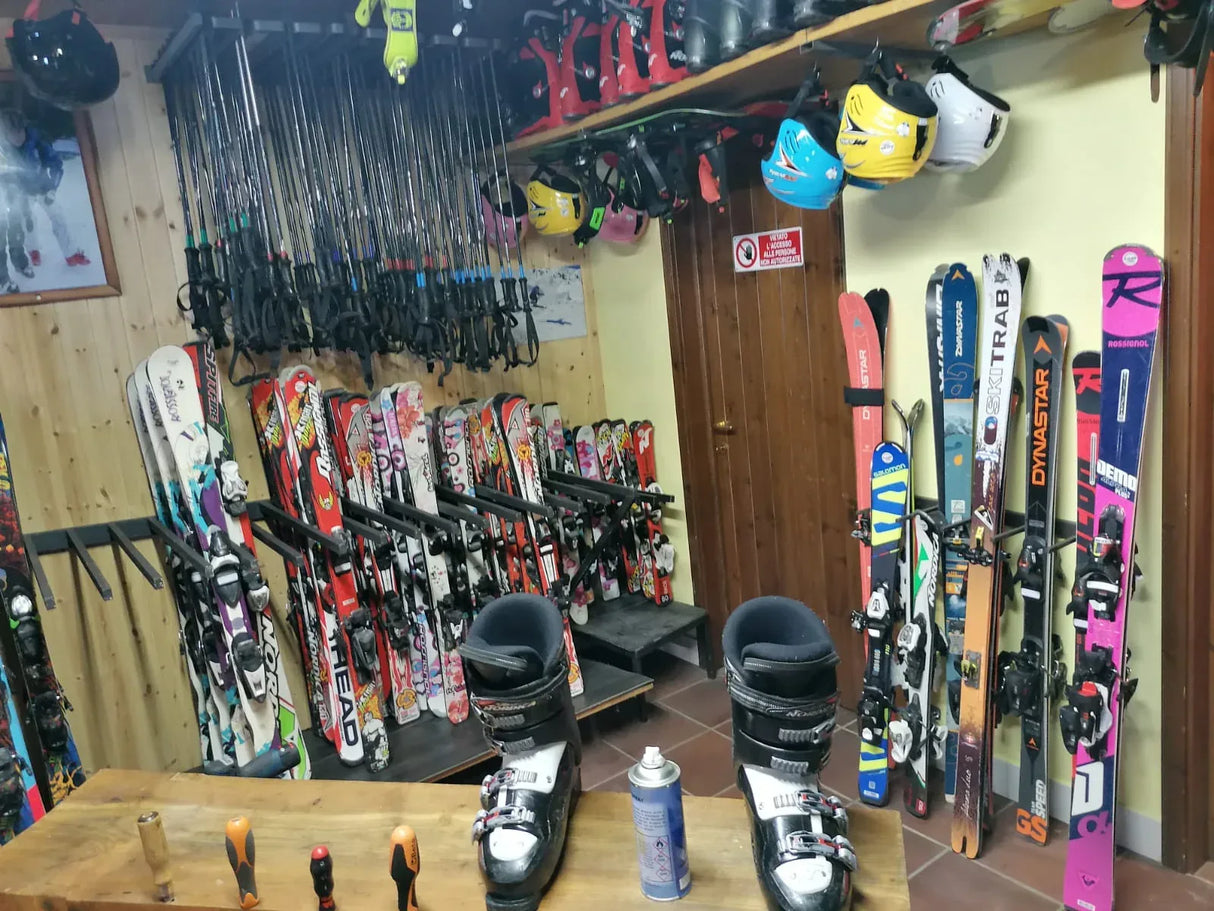 Alquiler esquí Pila - Esquí / Bronze - Junior / Equipo Completo -CaranvaSports - temporada 2026