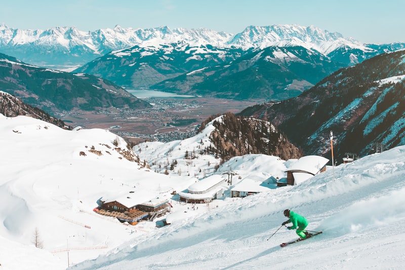 Alquiler de Ropa de Esquí en Andermatt — Suiza | Caranva